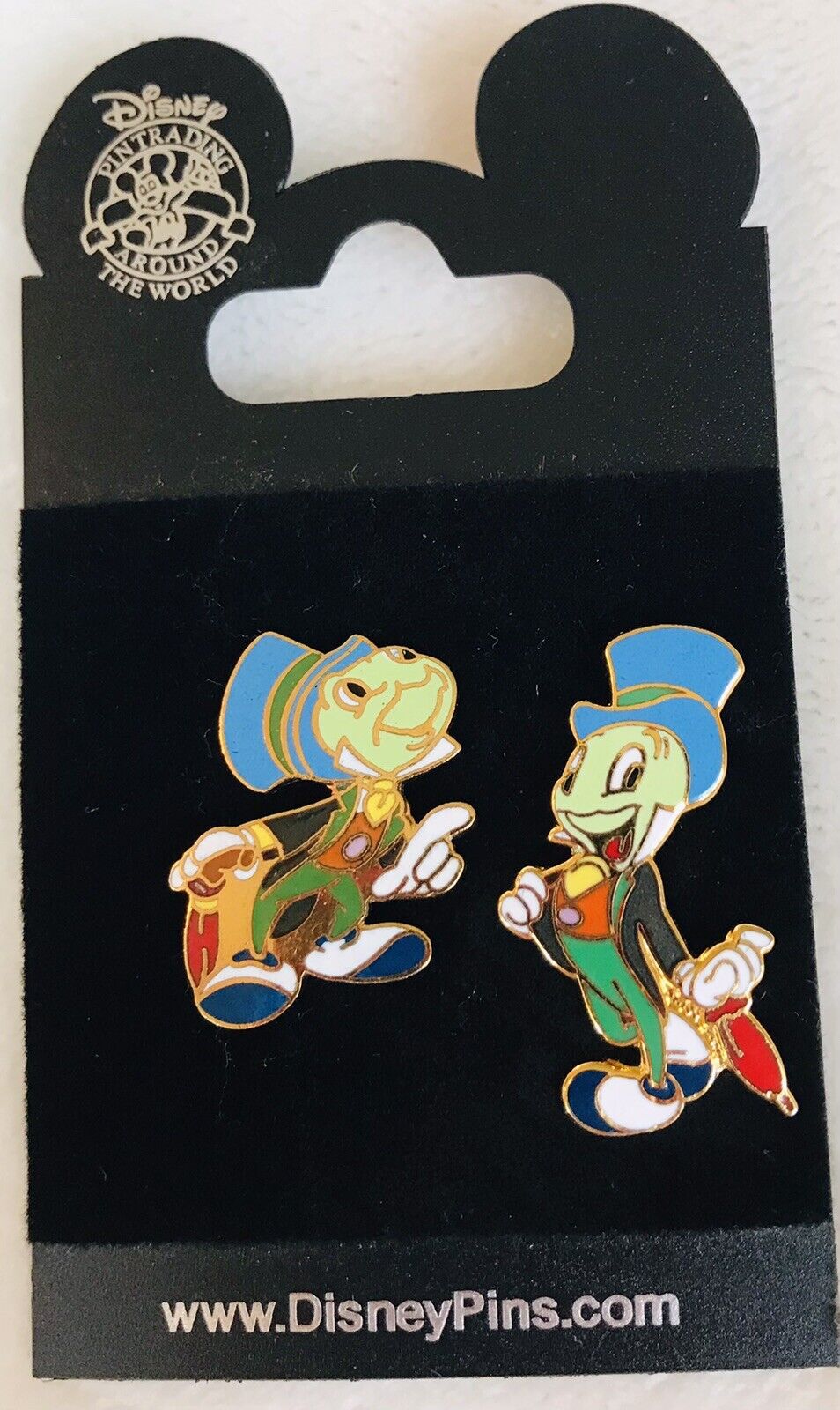 2x Disney Pins Pinocchio Jiminy Cricket With Umbrella New