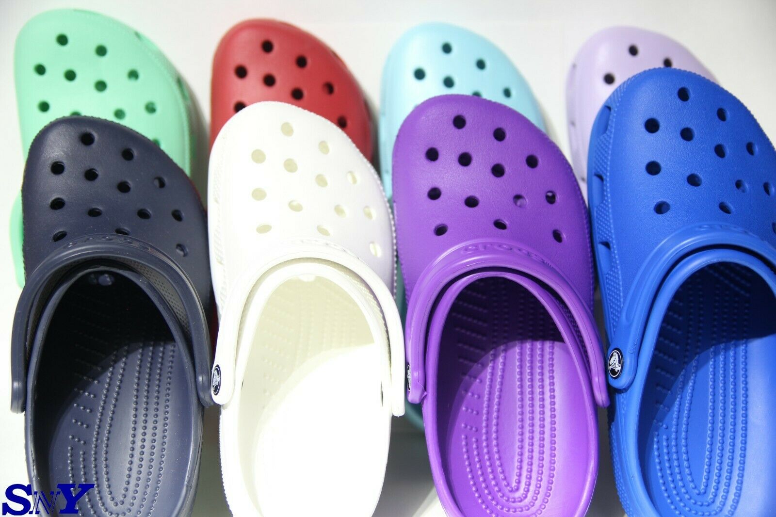 Crocs Classic Unisex Women's Ultra Light Water-friendly Sandals Women's Size